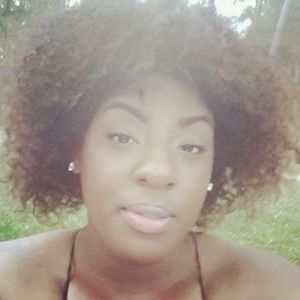 Meet your Posher, Brittney